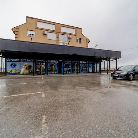 Apartmán Port 1 Bělehrad Exteriér fotografie